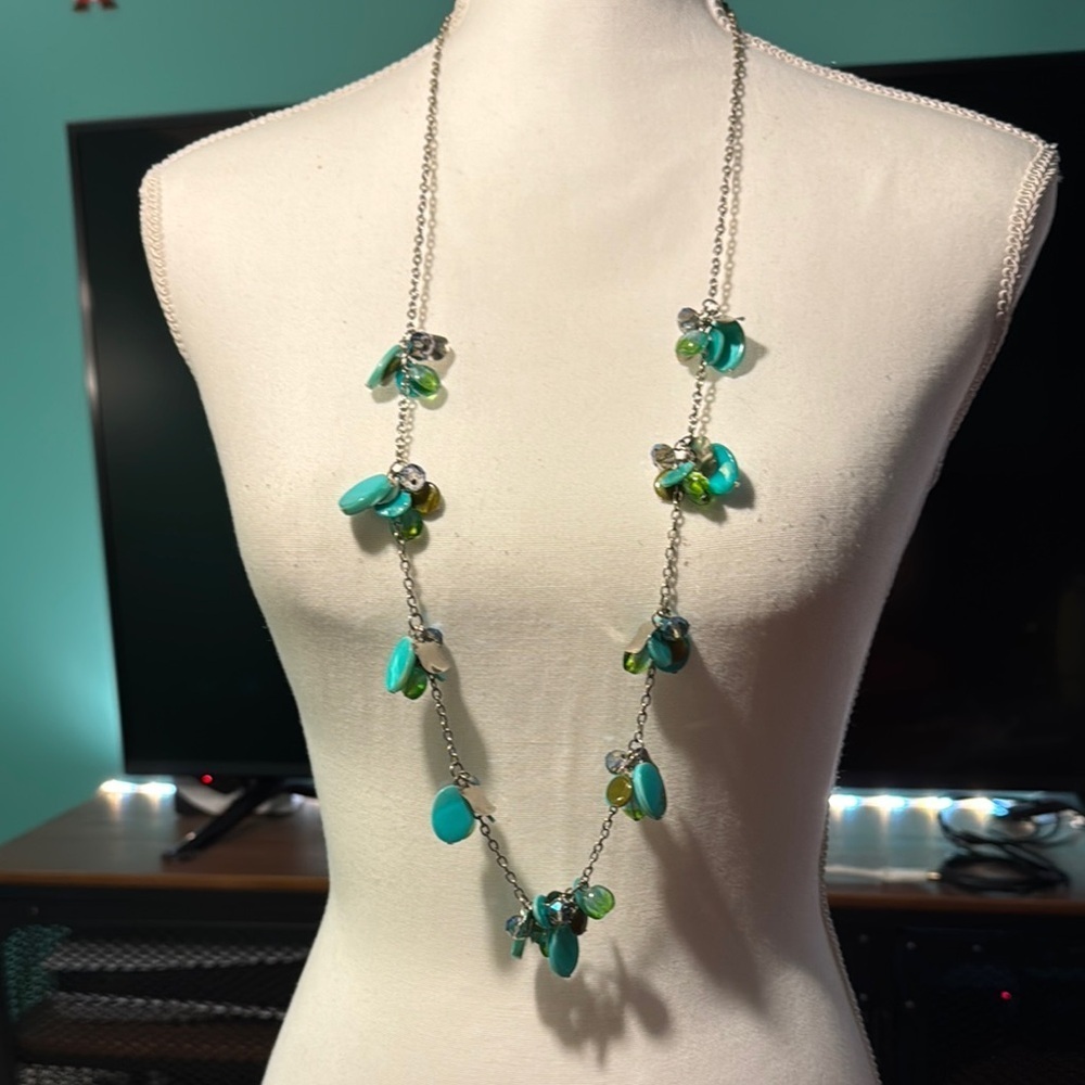 Green and Silver Cascading Necklace